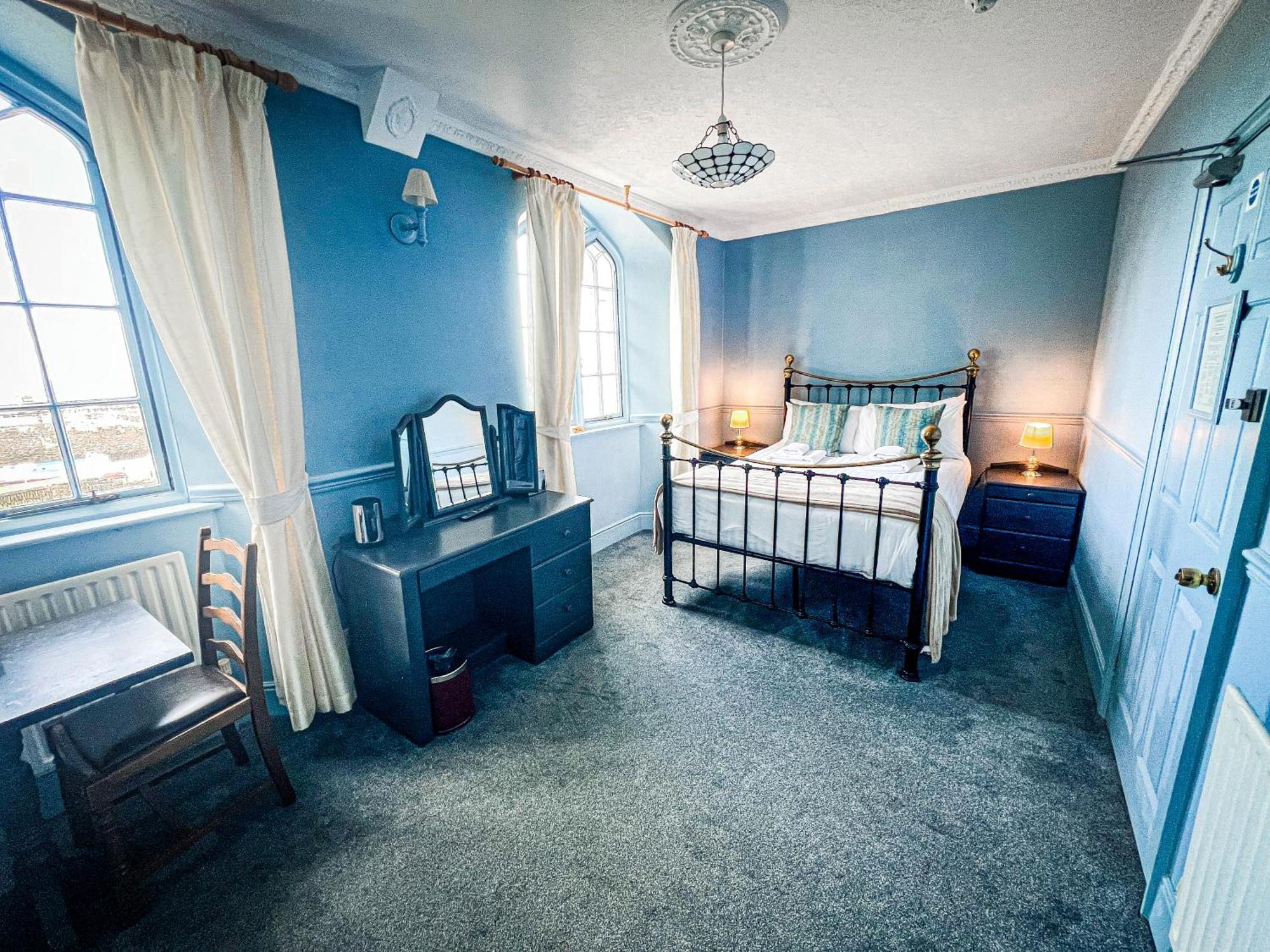 Rock House Hotel ลินตัน ภายนอก รูปภาพ